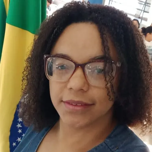 Michelly Tavares dos Santos de Brito